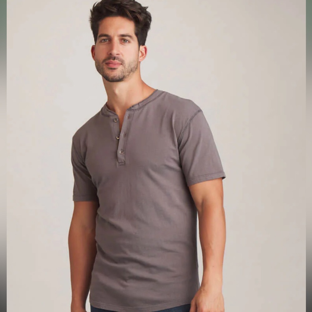 Hnlyla slim fit high quality 💯 organic cotton jersey SS Henley Shirt Taupe/Gray.